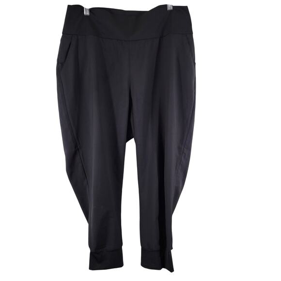 Adidas Athletic Pants Womens XL Black Crop Tapered Made w Recycled Material - Picture 1 of 6